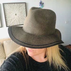 Floppy Hat - Mossy Green